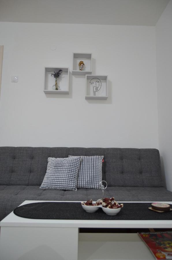 Mikmari Apartman Subotica Exteriér fotografie